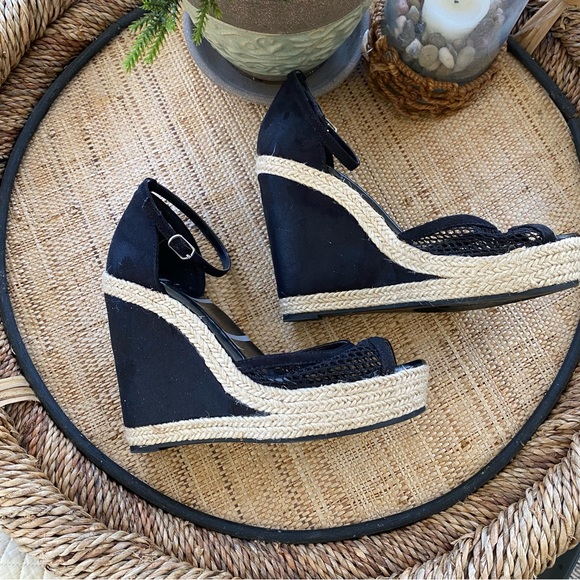 Black Open Toe Mesh Espadrille Ankle Strap Wedge Sandal - Picture 3 of 9
